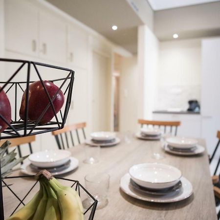 Comfy Apartment Of 104 M² Near Metro! Atena Exterior foto